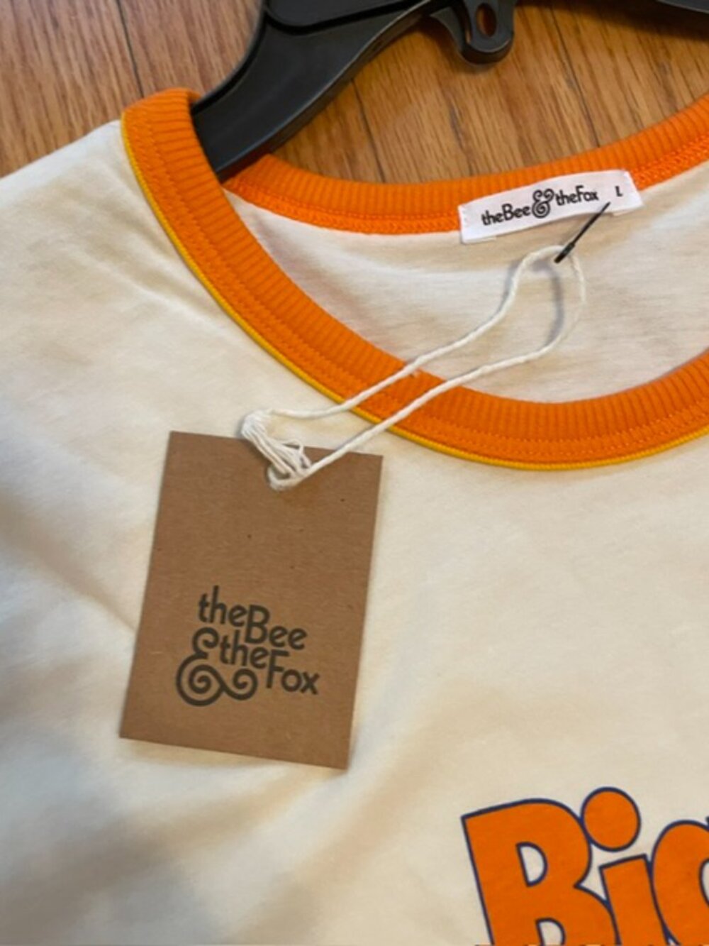 THE BEE AND THE FOX Ringer Tee Big Heart Low Tolerance L Large NWT - Picture 3 of 5